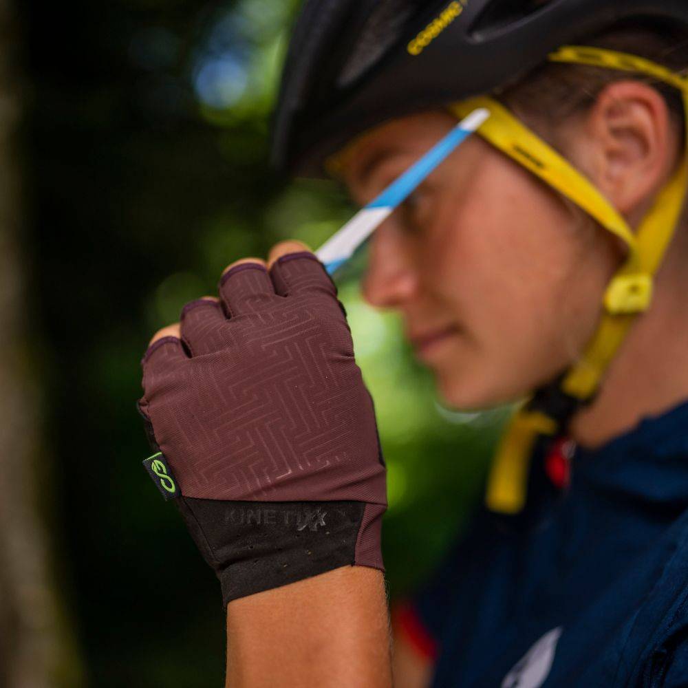 Kinetixx Radhandschuh Limor C2G aus recyceltem Material Jubiläumsangebot