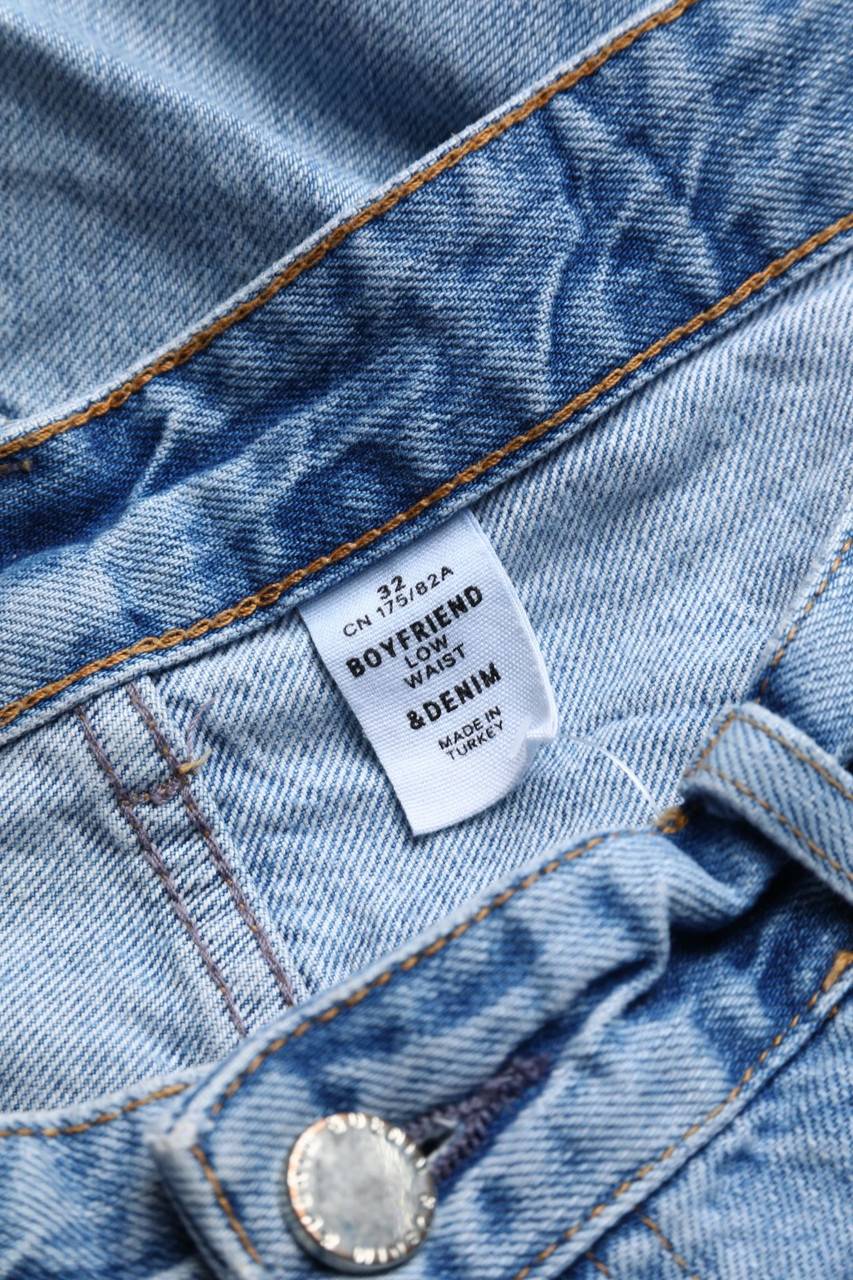 Carou H&M &denim Destroyed Boyfriend-Jeans im Angebot