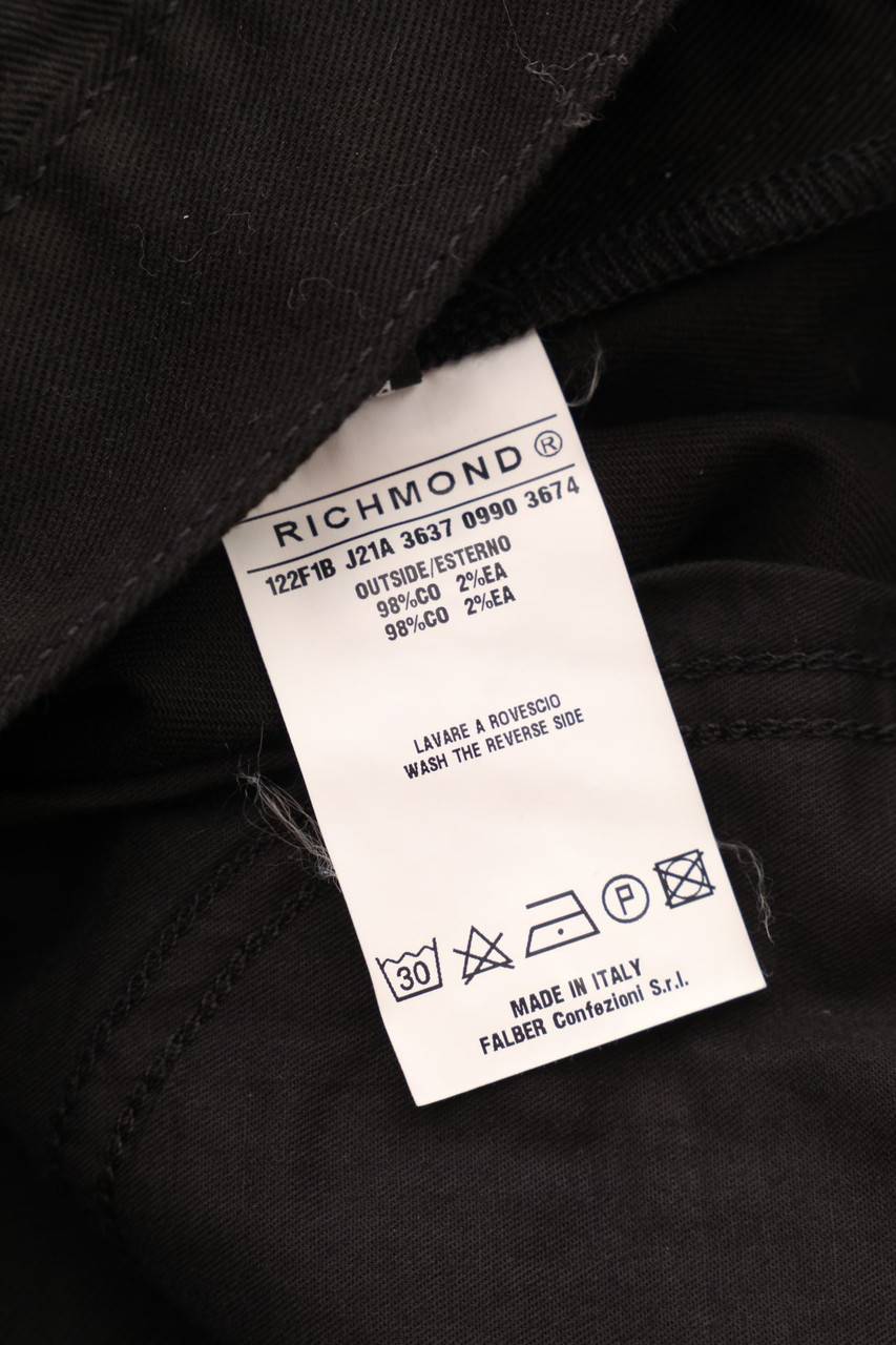Carou RICHMOND JR Jeans mit Logo-Plakette Vatertagsangebot