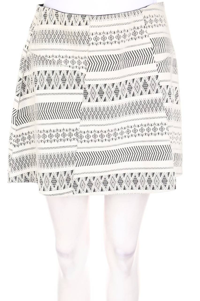 Carou Bershka Minirock mit geometrischem Muster