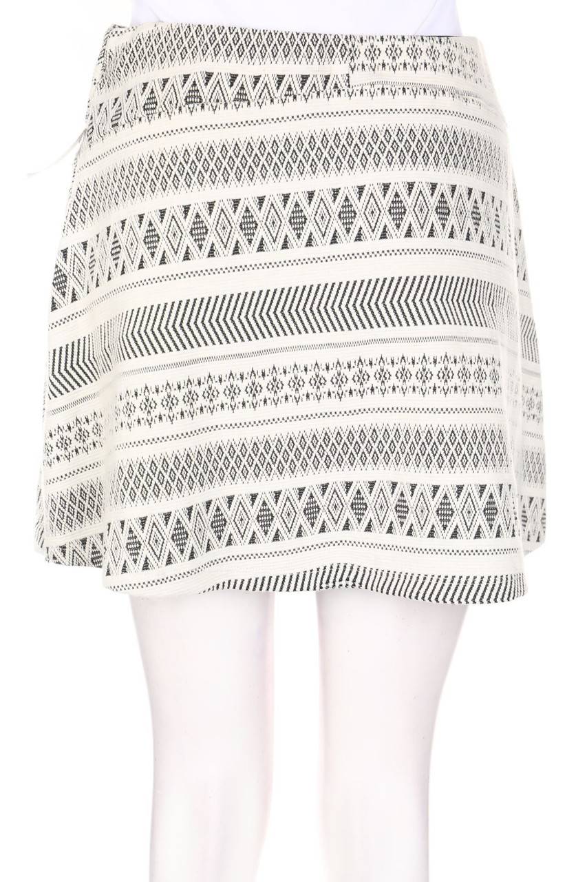 Carou Bershka Minirock mit geometrischem Muster Sonderangebote