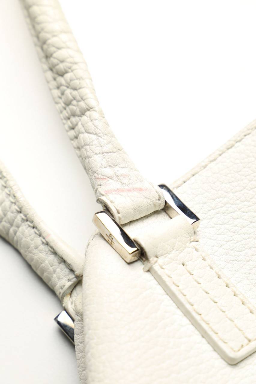 Carou Loro Piana Handtasche mit Logo-Applikation Zeitbegrenzte Promotion