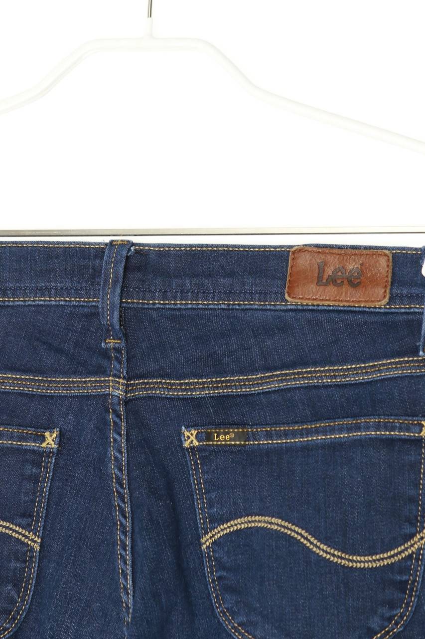 Carou Lee Straight Cut Jeans mit Logo-Patch Limitierter Zeitrabatt