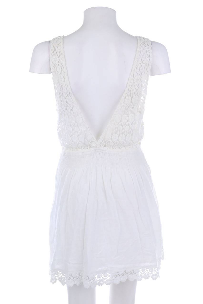 Carou HOLLISTER Kleid aus Spitze mit tiefem Rückenausschnitt Begrenztes Angebot