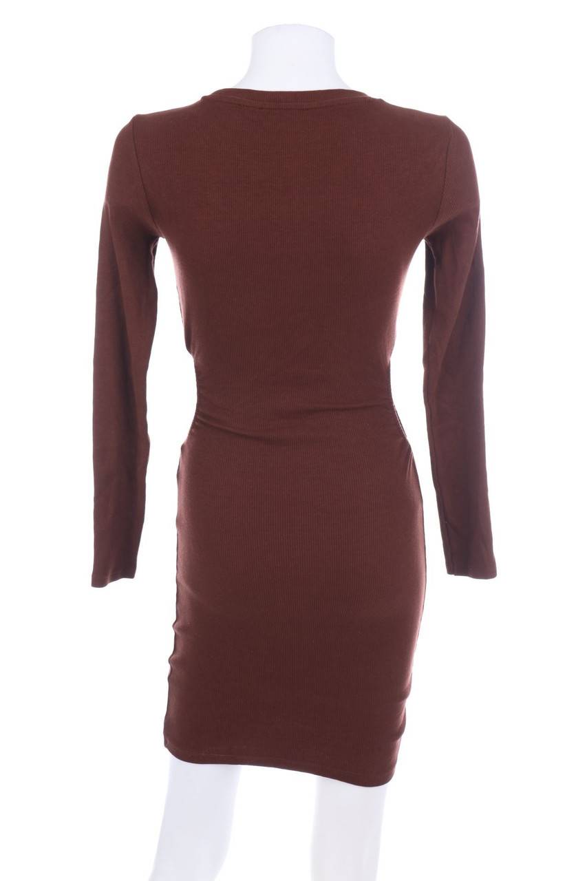 Carou ZARA Kleid mit Cut-outs Saisonale Angebote