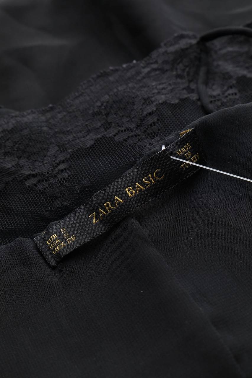 Carou ZARA Plissee-Blusentop mit Spitze Zeitbegrenzte Promotion