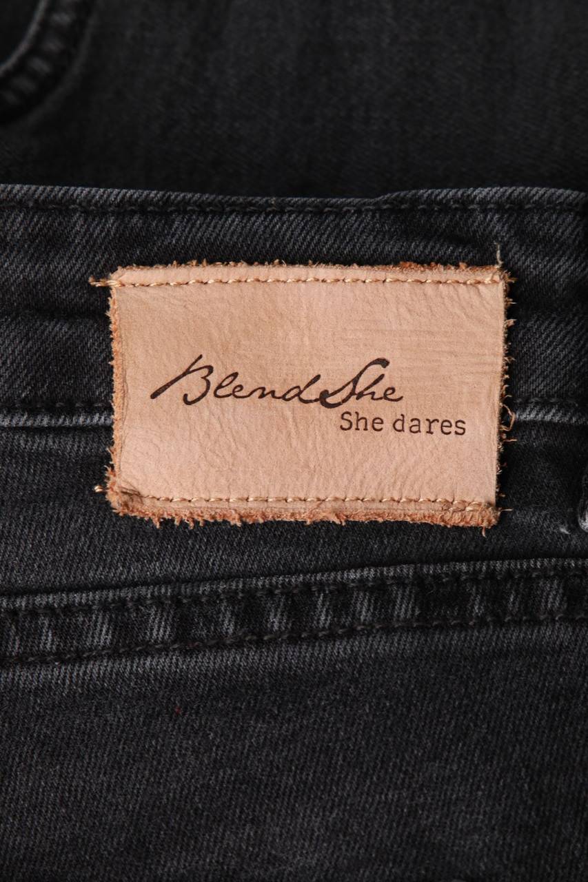Carou Blend She Destroyed Skinny-Jeans mit Logo-Badge Verkauf