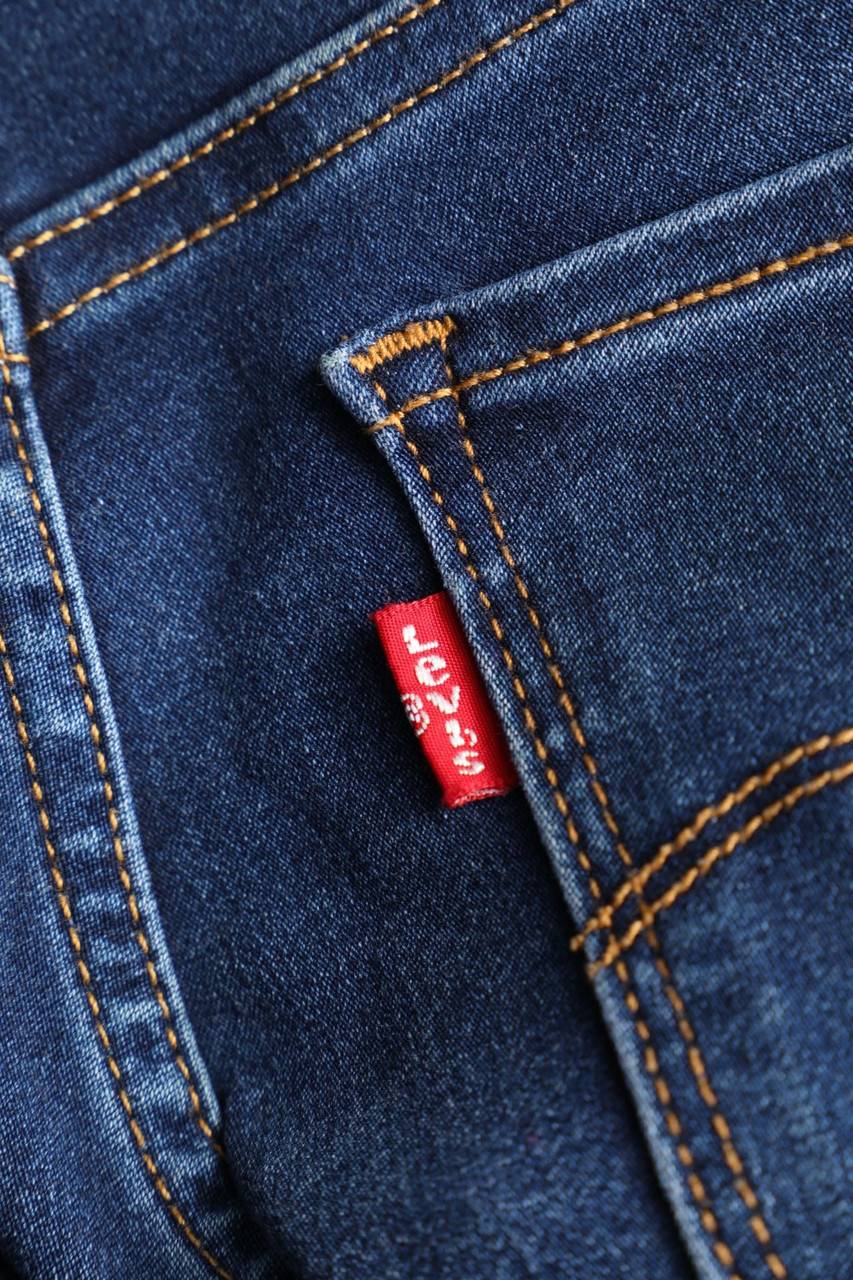 Carou LEVI´S Used Look Straight Cut Jeans mit Logo-Patch Günstiger Verkauf
