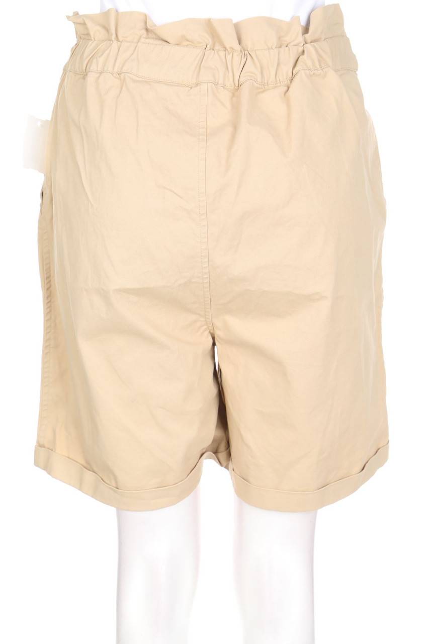 Carou SECONDHAND Shorts mit Gürtel Preisnachlass