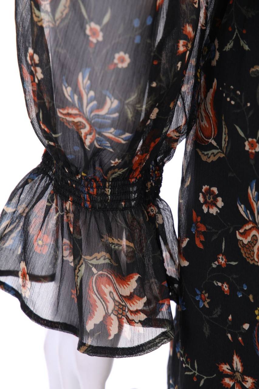 Carou Pepe Jeans Chiffon-Midikleid in Wickel-Optik mit floralem Muster Weihnachtsangebot