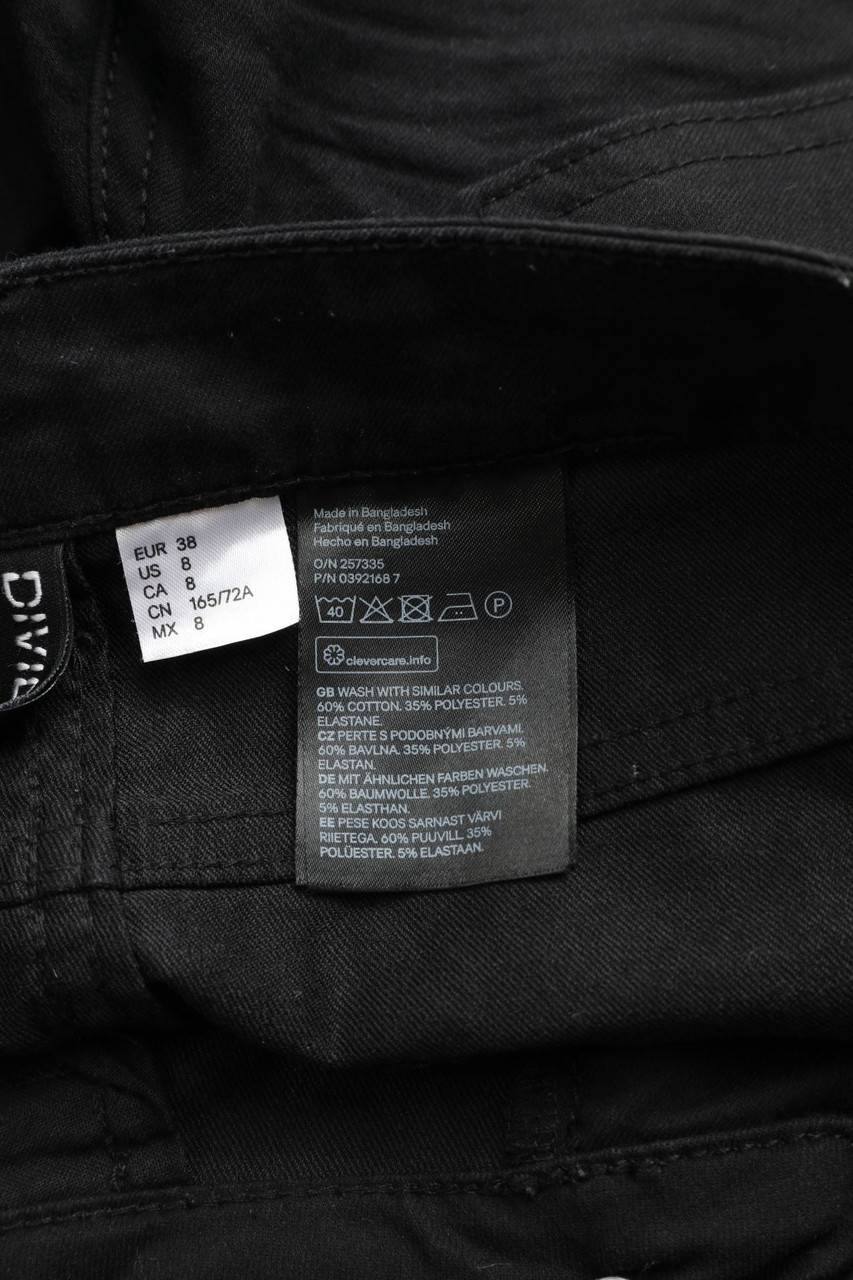 Carou H&M DIVIDED Jeans-Shorts Tägliche Deals