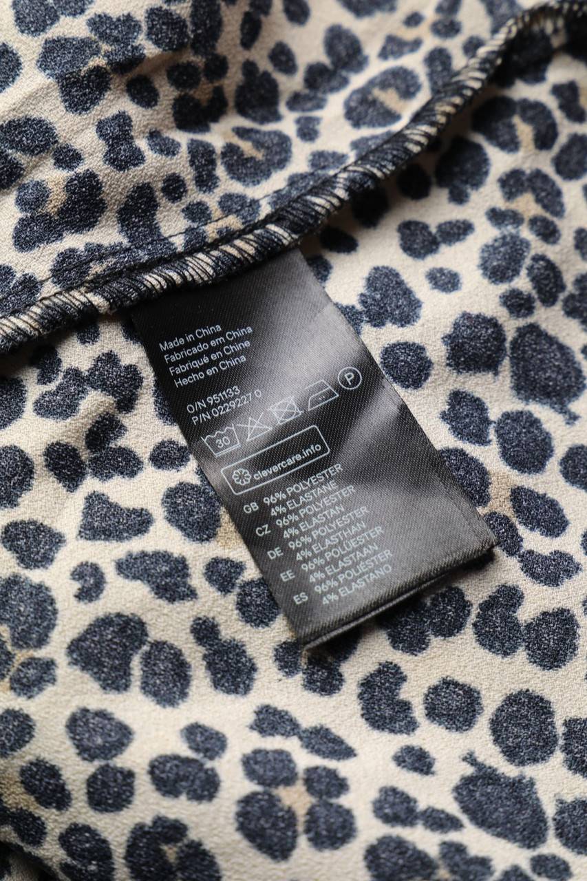 Carou H&M DIVIDED Kleid mit Leo-Print Clearance-Verkauf