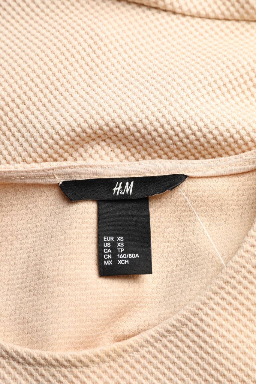 Carou H&M Blusentop mit Volants Rabatte dieses Monats