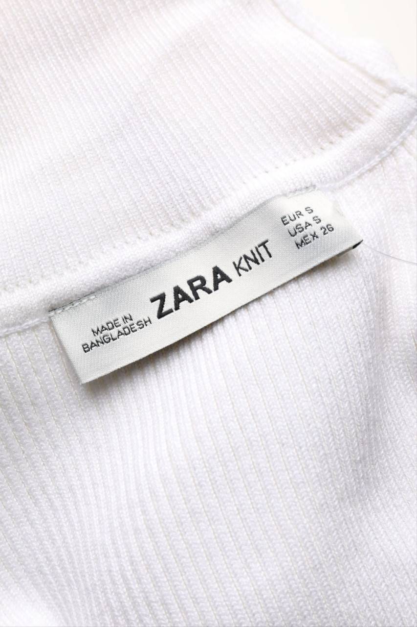 Carou ZARA Strick-Top aus Baumwolle mit Rollkragen Valentinstagsangebot