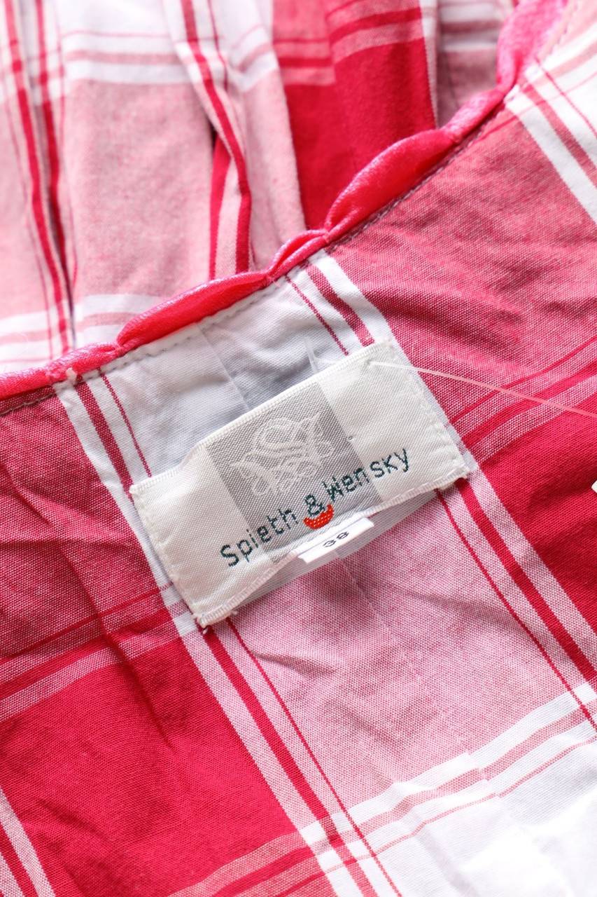 Carou Spieth & Wensky Dirndl mit Schmuckstein-Applikation zum Knoten Exklusive Angebote