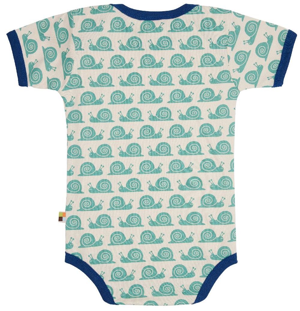 Loud Proud Body Kurzarm mit Druck Schnecken Neueste Mode