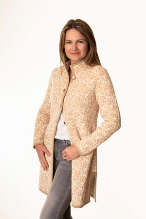 Pezzo D'oro Pezzo D&#039;oro Strickmantel offwhite/camel, Gehrock, reine Merinowolle, Strickhülle Auslauf