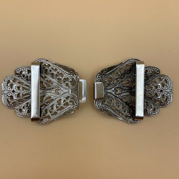 Pezzo D'oro Schürzenschließe, Dirndlschließe,altsilber 2-teilig ,Trachtenschließe, Meist gekauft