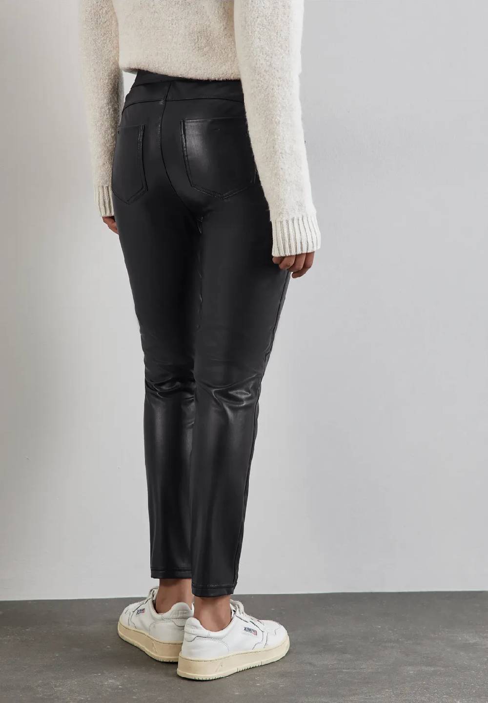 Street One Beschichtete Hose Bis zu 65% Rabatt